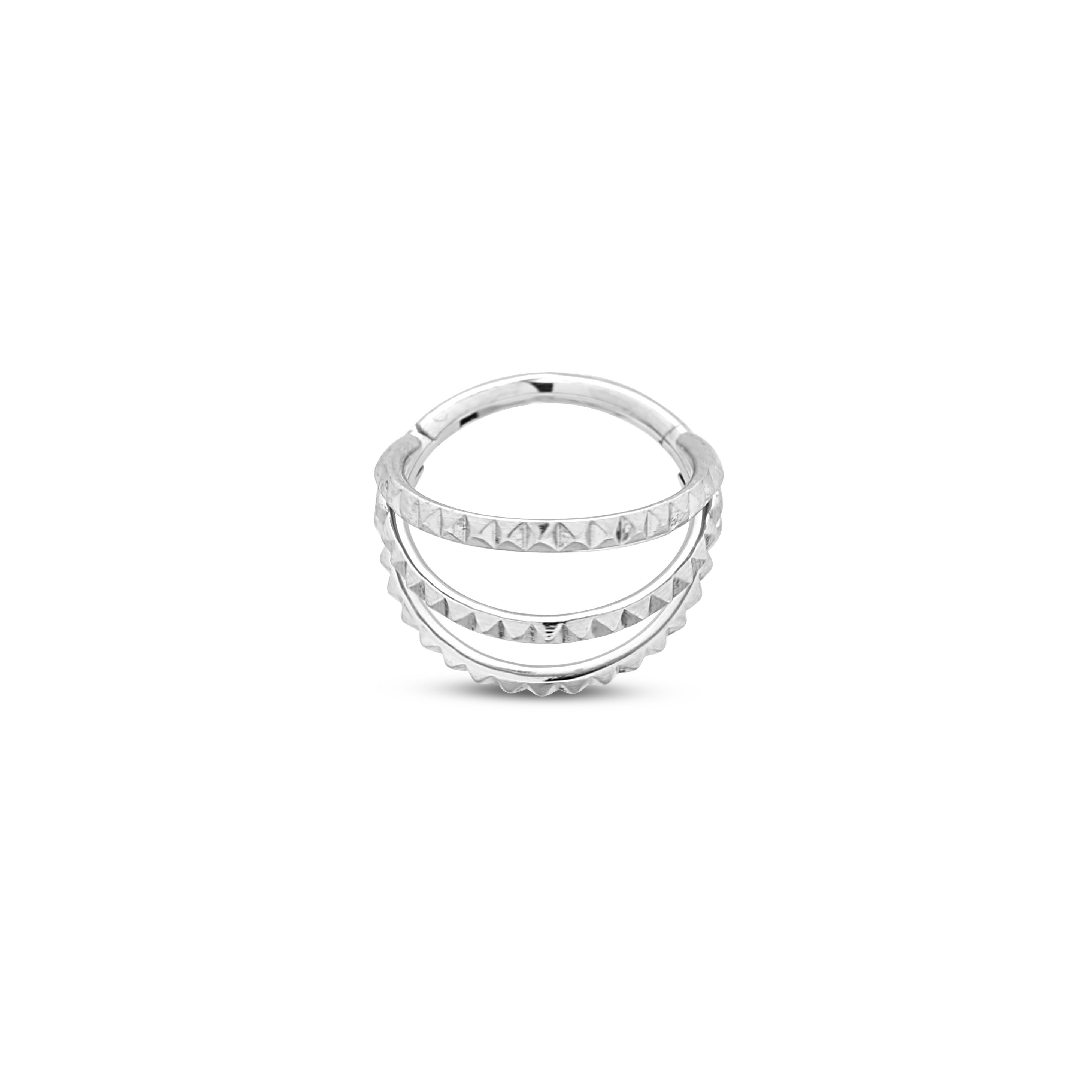 Triple Pyramid Hinged Ring